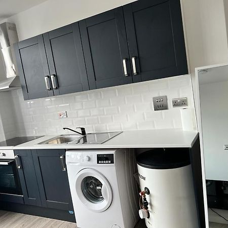 Modern Apartment In London Finchley Exteriör bild